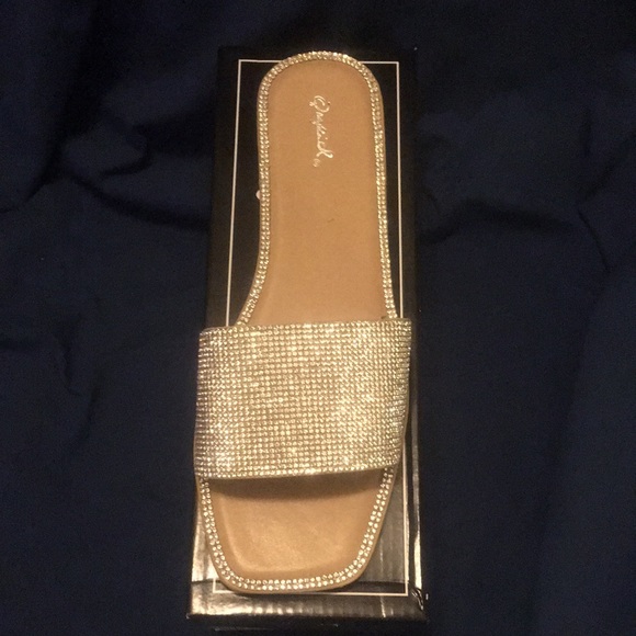 Square Toe Nude Rhinestone Slide. - Picture 3 of 6